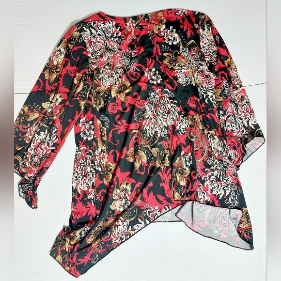 Flowy layered multi color plus size womens blouse V Hem Size 2X - Picture 5 of 8